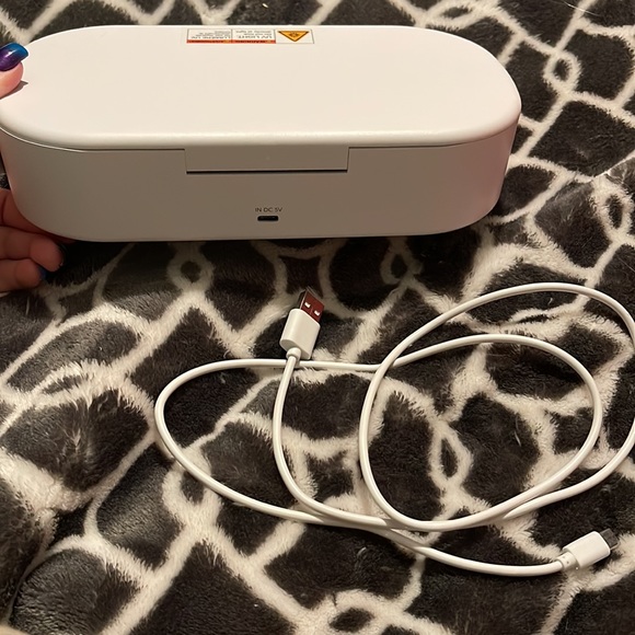 Blue hive UV phone sanitizer - Picture 5 of 6